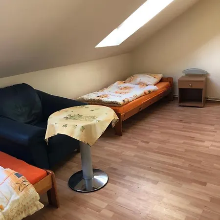 Stajnia Czahary * Pogorzelica (Gmina Rewal)