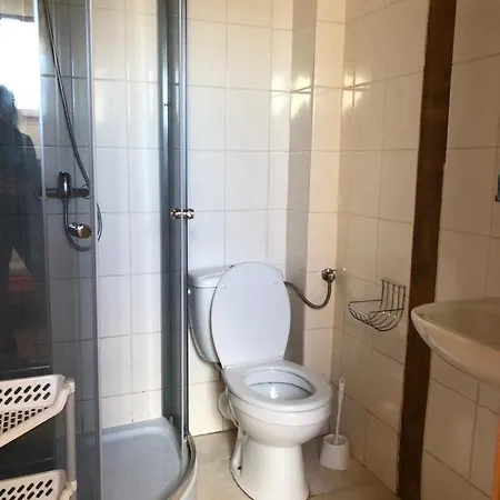 Stajnia Czahary Pogorzelica (Gmina Rewal)